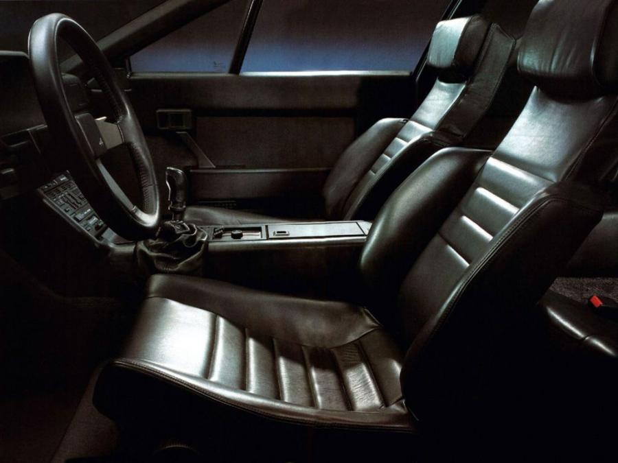  Renault Alpine GTA V6 Turbo 1985 года  (фото 4 из 17)